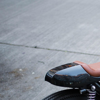 cafe racer custom bike